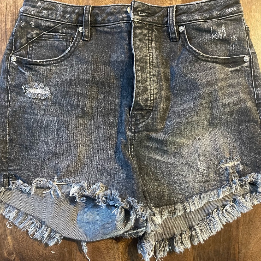 We The Free Black Wash Frayed Hem Distressed Jean Shorts